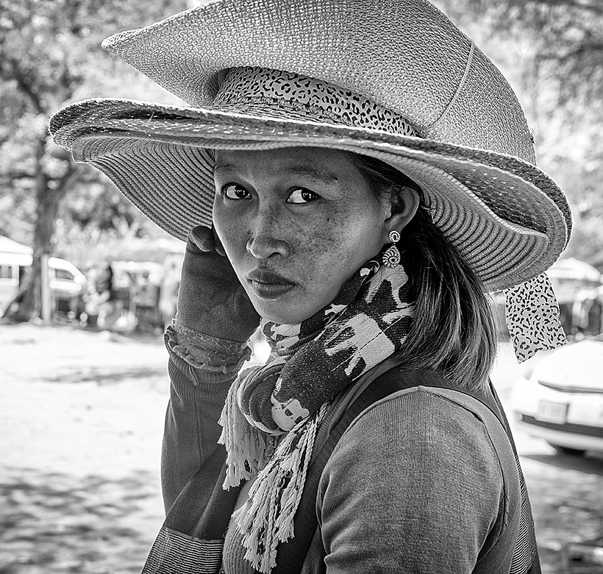 Buchcover StreetPhotoPoetry Schwarzweissfotografie Asien